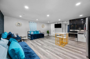 Quirky 1BR Heights Getaway with Pool